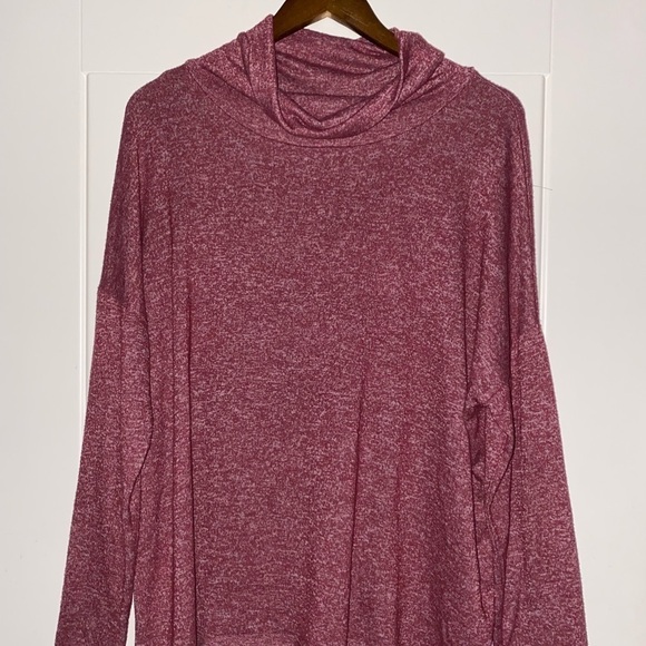 Buckle BKE Cowl Neck Red Wine Tunic Sweater Size Small Oversize Soft Slouchy - Picture 2 of 7
